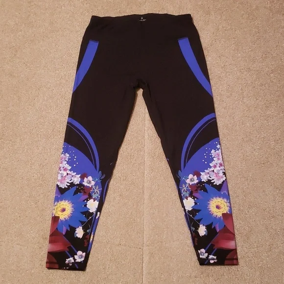 Sweaty Betty Women's Tokyo Bloom 7/8 Leggings - Picture 1 of 10